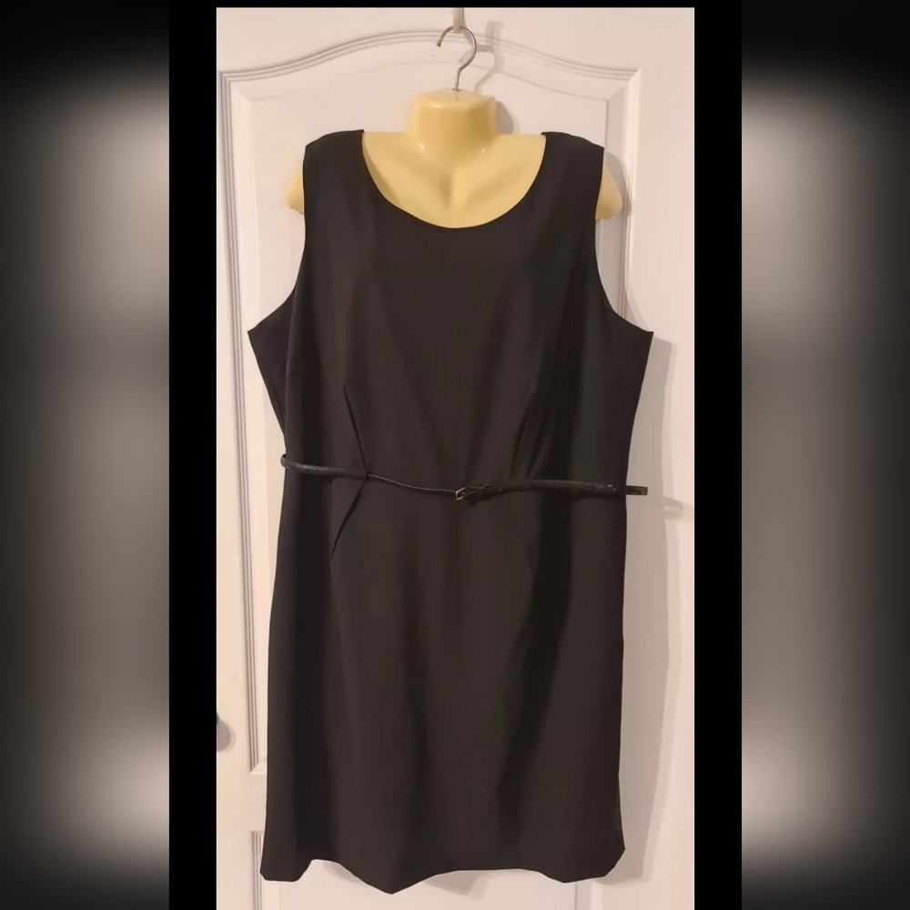 Calvin Klein Sleeveless Black Dress with Belt Sz 22W EUC
